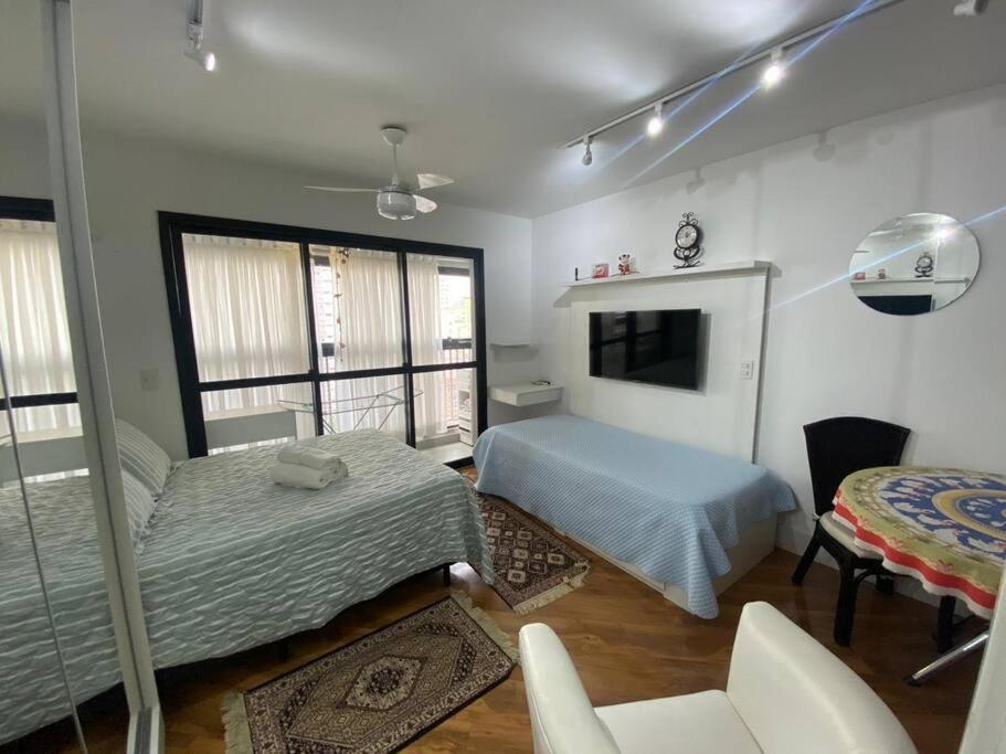 Prox Ao Metro Republica Apartamento